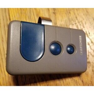 Craftsman garage door opener remote control model 138.536815 UNTESTED